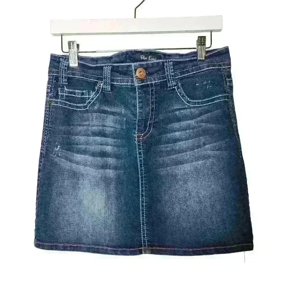 Blue epic women's blue denim skirt size 6